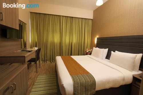 Oasis Deira Hotel Дубай Экстерьер фото